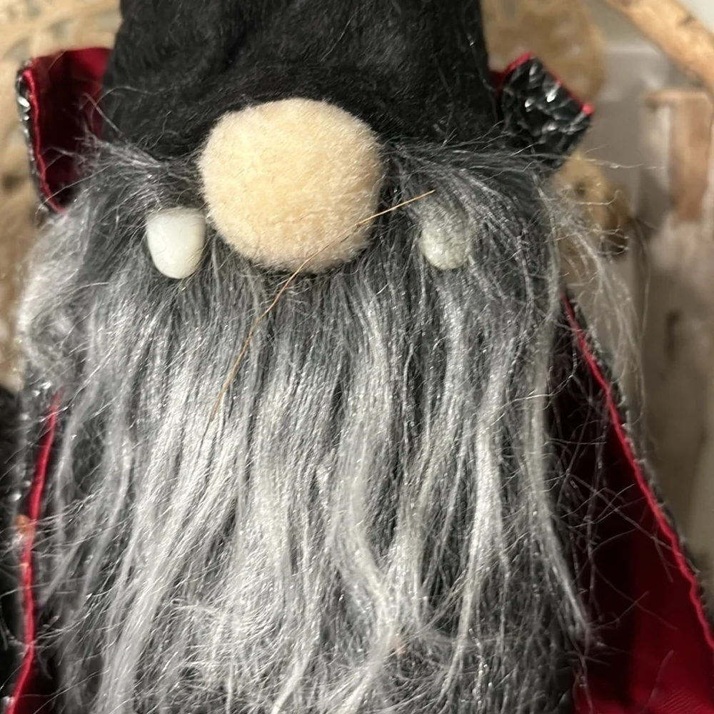 NWOT TWO PLUSH HALLOWEEN VAMPIRE WITCH GNOMES WITH CAPES